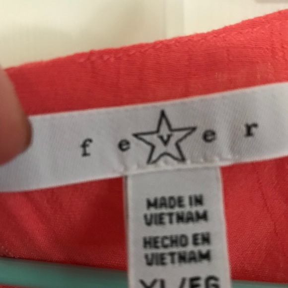 XL Women’s Sleeveless Blouse - Coral - Picture 2 of 2